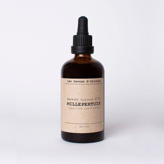 Efficace contre les douleurs siégeant sur les nerfs et les articulations, le macérât huileux de Millepertuis est aussi très anti-inflammatoire en raison de sa teneur en hypéricine. Enfin, comme de nombreux macérats huileux et huiles végétales, ses vertus régénératrices et apaisantes soulagent les peaux agressées par le soleil.